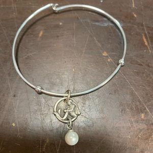 Vantel pearl bracelet